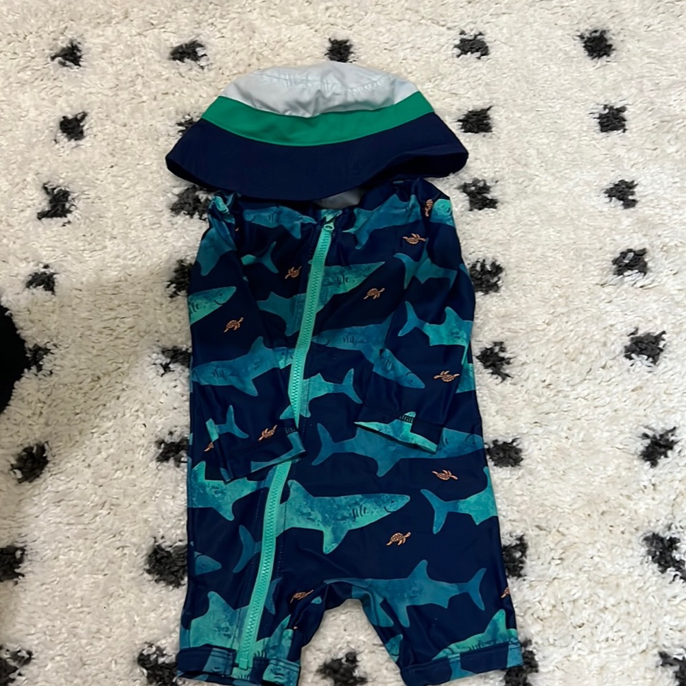 Infant swimsuit with sun hat